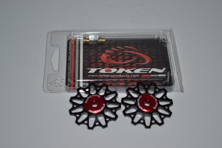 Ролик Token TK1711-11T 2PC, чорний-червоний