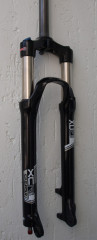 Вилка SR SUNTOUR SF14 XCR DS LO R AIR 26 100 BLK