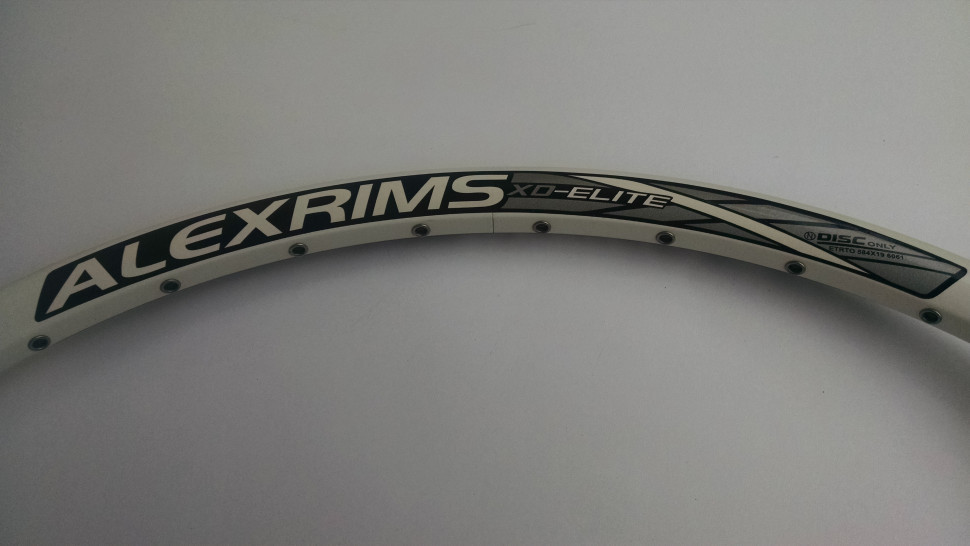 Обід Alexrims XD-Elite 650B 32 AV SSE, білий