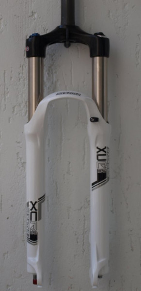 Вилка SR Suntour SF14 XCR DS LO R AIR 29" 100, білий