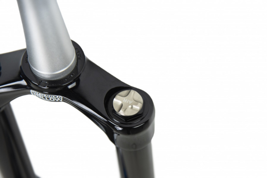 Вилка SR Suntour SF17 Durolux RC2 PCS 20QLC 27.5" 180, чорний