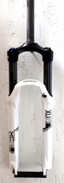 Вилка SR Suntour SF14 XCR32 DS LO R A 26" 120, білий