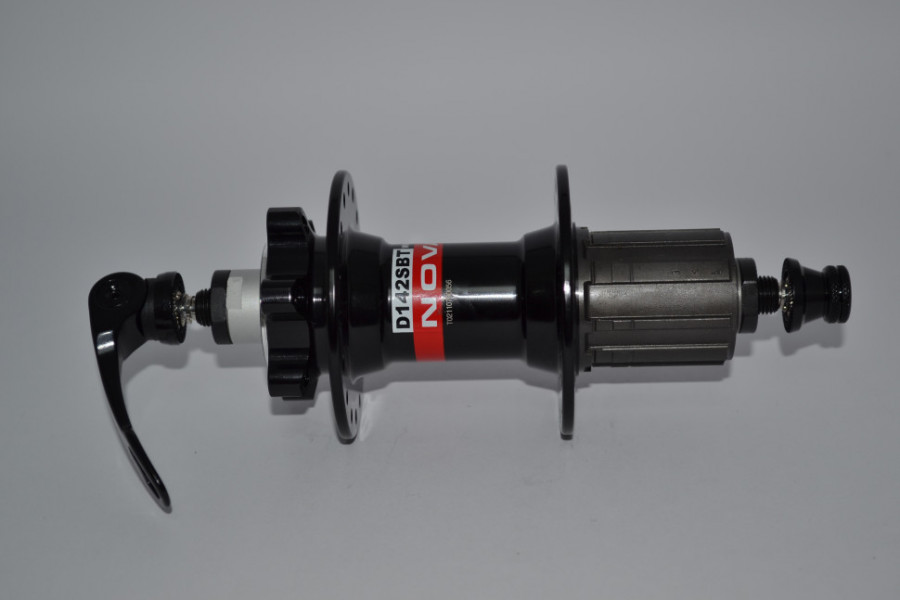 Втулка задня Novatec D142SBT 32H, чорний