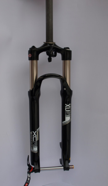 Вилка SR Suntour SF15 XCR DS RL R AIR 15QLC32 29" 100, черный